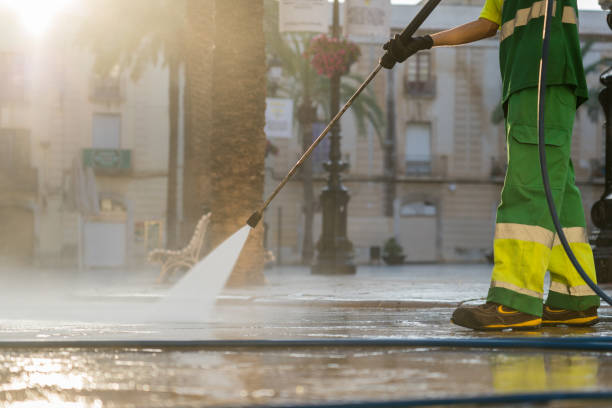 Best Garage Pressure Washing  in Point Venture, TX
